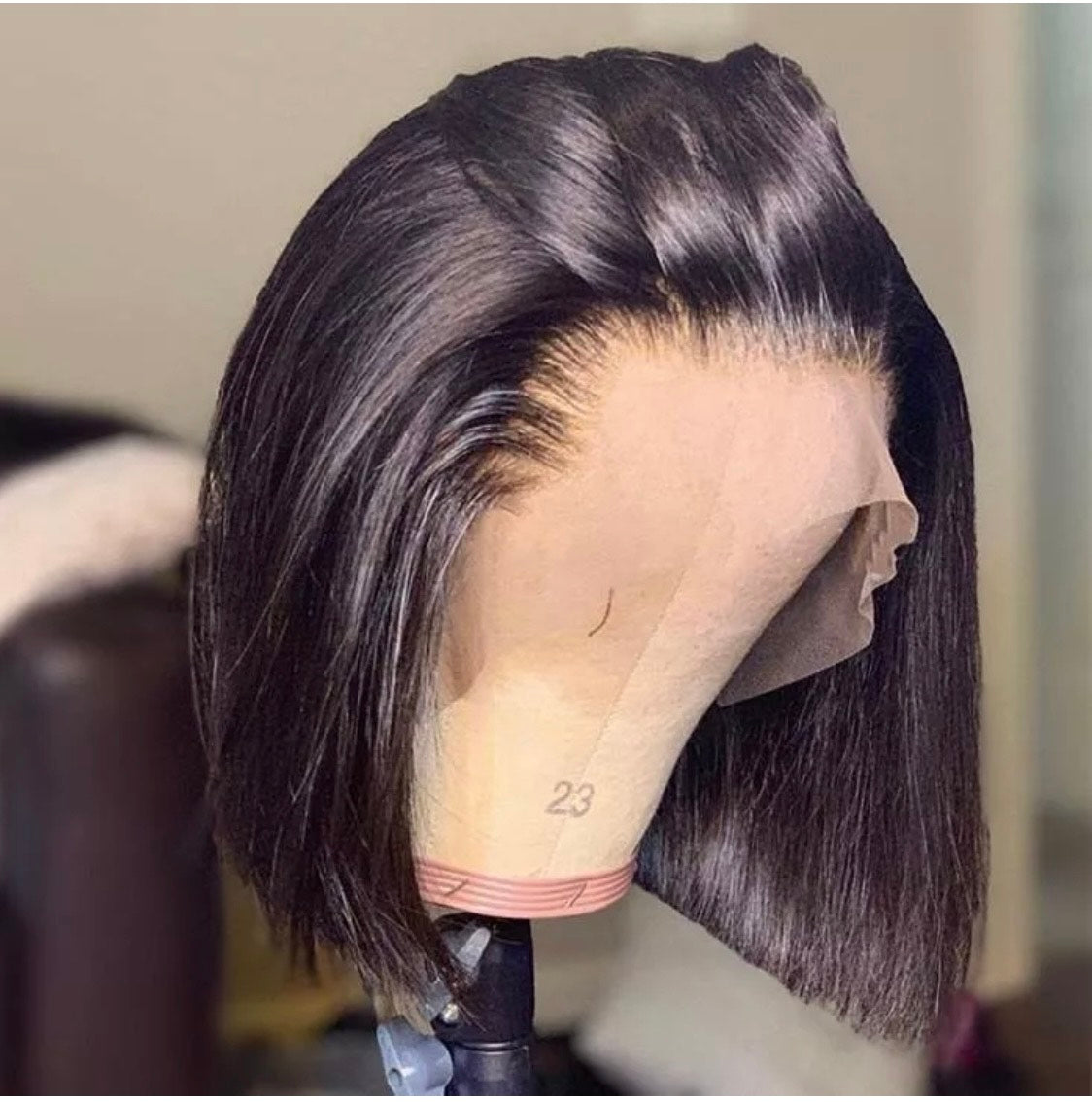 Perruque bob noir